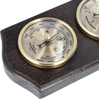 Retro meteorologická stanica - orechová farba so zlatými ciferníkmi – photo 3