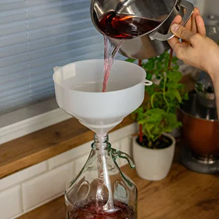 Plastový lievik fi20cm – photo 4