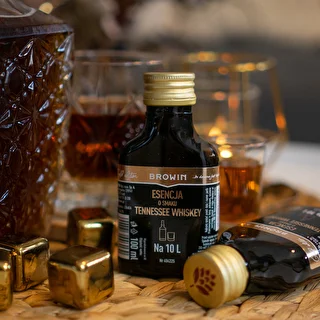 Esencia s príchuťou Tennessee whiskey na 10 l – 100 ml – photo 7
