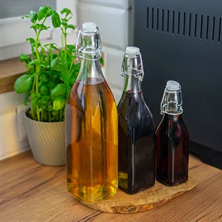 Fľaša Štvorcová s hermetickým uzáverom 0,5 L – photo 4