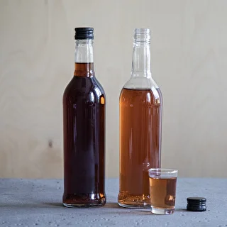 Fľaša 500 ml Štíhla, s čiernym uzáverom, na vodku, 6 ks – photo 9