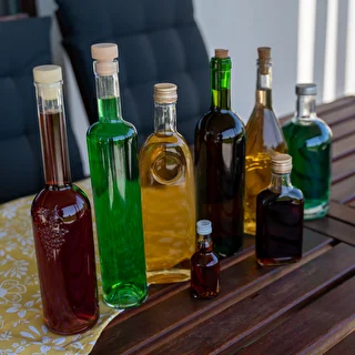 Fľaša na likéry ploskačka so skrutkovacím uzáverom 200 ml 10 ks – photo 11