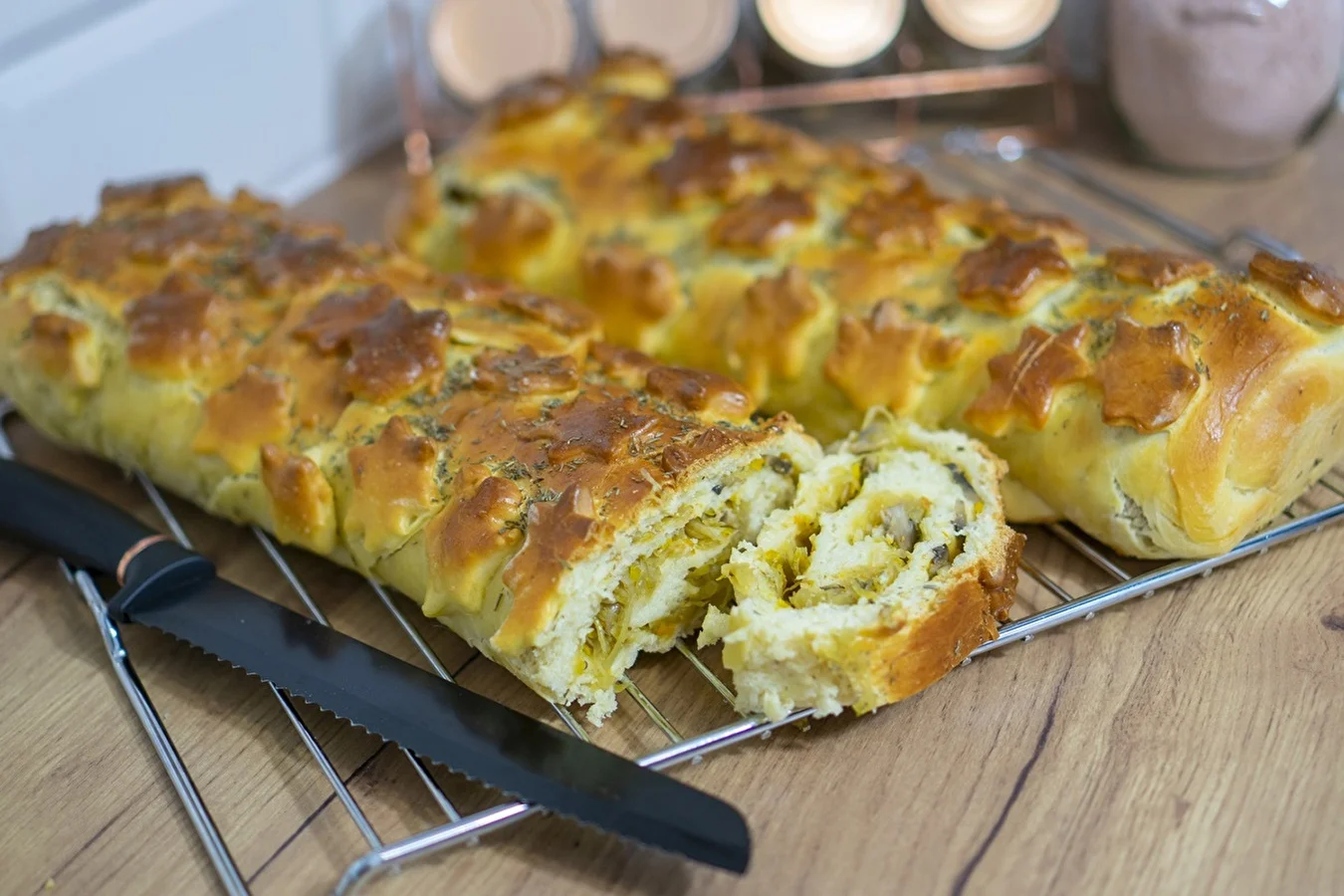 Kysnutý kulebiak s kapustou a šampiňónmi