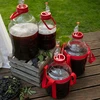 Balón na víno ľahký, nerozbitný, s popruhmi, 10 L - 11 ['balóny na víno', ' balóny na pivo', ' nádoby na víno', ' nádoby na pivo', ' nádoby PET', ' balóny so širokým hrdlom', ' vinárske súpravy', ' nerozbitné nádoby', ' nádoby na fermentáciu', ' balóny na fermentáciu', ' balóny so skrutkovacím uzáverom', ' balóny s príslušenstvom', ' novinky vo vinárstve', ' domáce vína', ' domáce pivá', ' popruhy na prenášanie', ' balóny', ' z plastu', ' nerozbitné', ' fermentor', ' demižón', ' galón', ' víno', ' pivo', ' s popruhmi', ' súprava', ' 10L']