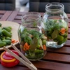 Dóza TO 3 L a viečko fi 100 s držadlom - 8 ['dóza', ' sklenená dóza', ' sklenený pohár', ' pohár s viečkom', ' pohár na kvasenie uhoriek', ' pohár na uhorky', ' pohár na likéry', ' dóza na likéry', ' pohár s držadlom', ' viečko s držadlom']