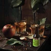 Esencia s príchuťou Whisky Apple - 40 ml, na 4L - 8 ['prípravok do alkoholu', ' aróma do alkoholu', ' aróma do vodky', ' chuťová esencia', ' aróma do whisky', ' whisky', ' esencia s prírodnou arómou', ' aróma whisky', ' whisky s jablkovou šťavou', ' esencie', ' esencie do pálenky', ' esencia gold']