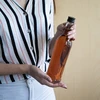 Fľaša 500 ml Štíhla, s čiernym uzáverom, na vodku, 6 ks - 8 ['fľaše s uzávermi', ' fľaša s uzáverom', ' monopolka', ' monopolky', ' fľaša na vodku', ' fľaše na vodku', ' fľaša na džús', ' fľaše na džúsy', ' fľaša na likér', ' fľaše na likéry', ' fľaše na alkohol', ' fľaša na alkohol', ' čierne uzávery', ' biela fľaša', ' uzatvárateľná fľaša', ' uzatvárateľné fľaše', ' fľaše štíhleho tvaru']