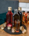 Fľaša na likéry ploskačka so skrutkovacím uzáverom 200 ml 10 ks - 9 ['fľaše', ' ploskačky', ' likéry', ' fľaše na likéry', ' fľaštičky', ' domáce nápoje', ' domáce likéry', ' ploskačka so skrutkovacím uzáverom', ' fľaša so skrutkovacím uzáverom', ' fľaštička so skrutkovacím uzáverom']