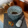 Granitový kuchynský mažiar s tĺčikom - 12 ['granitový mažiar', ' mažiar s tĺčikom', ' kamenný mažiar', ' mažiar z kameňa', ' kuchynský mažiar', ' mažiar na bylinky']