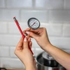 Kuchynský teplomer (0°C do +250°C) 17,5cm - 3 ['Teplomer', ' na pečenie', ' na údenie', ' na varenie', ' teplomer nerezová oceľ', ' teplomer gastronomický', ' teplomer kulinársky', ' teplomer so senzorom teploty', ' teplomer so sondou', ' teplomer gastronomický s certifikátom', ' teplomer na potraviny', ' teplomer na jedlo', ' teplomer s certifikátom PZH']