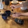 Mlynček na kávu - elektrický, s mlecími kameňmi - 15 ['mlynček na kávu', ' elektrický mlynček', ' mletie kávy', ' mletá káva', ' mletie kávy', ' mlynček s USB', ' moderný mlynček na kávu', ' prenosný mlynček', ' mobilný mlynček', ' mlynček na batériu', ' mlynček na kávu na batériu', ' mlynček nabíjaný cez USB', ' mlynček s keramickými mlecími kameňmi', ' mlynček s mlecími kameňmi', ' praktický mlynček', ' elektrický mlynček na kávu', ' nápad na darček']