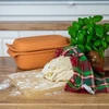 Rímsky hrniec 2,5L - 11 ['rímsky hrniec', ' pečenie bez tuku', ' varenie v pare', ' na mäso', ' na chlieb', ' na ryby', ' pre vegetariánov', ' jedlá z jedného hrnca', ' jedlá pre deti', ' diétne jedlá', ' na pečenie chleba', ' hlinený hrniec', ' hlinený hrniec', ' nápad na darček', ' na paštétu', ' na paštétu', ' forma na biskupský chlebík']