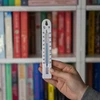 Univerzálny teplomer (-30 do +50°C), 17 cm, biely - 3 ['teplomer', ' univerzálny teplomer', ' teplomer z plastu', ' teplomer čitateľná stupnica', ' teplomer s dvojitou stupnicou v °C a °F', ' teplomer do miestností s vysokou vlhkosťou', ' vonkajší teplomer do -30°C', ' teplomer odolný voči vlhkosti', ' teplomer v bielej farbe', ' pevný teplomer']