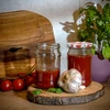 Uzávera fi 66/4 s paradajkami - voľne - 9 ['biela uzávera', ' farebný vzor paradajok', ' pasterizácia', ' kontrola procesu', ' skladovanie', ' veľkosť fi Paradajky 66', ' ozdoba špajze', ' uzávery na pasterizáciu', ' uzávery zelenina', ' uzávery paradajok']