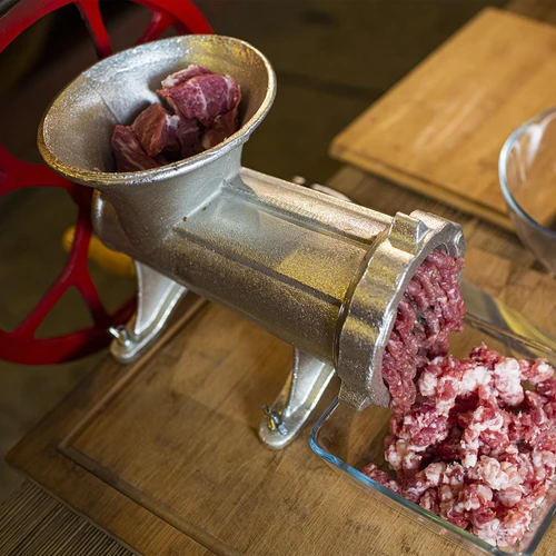 2 v 1 mlynček na mäso a plnička na klobásy, veľkosť #32 - 6