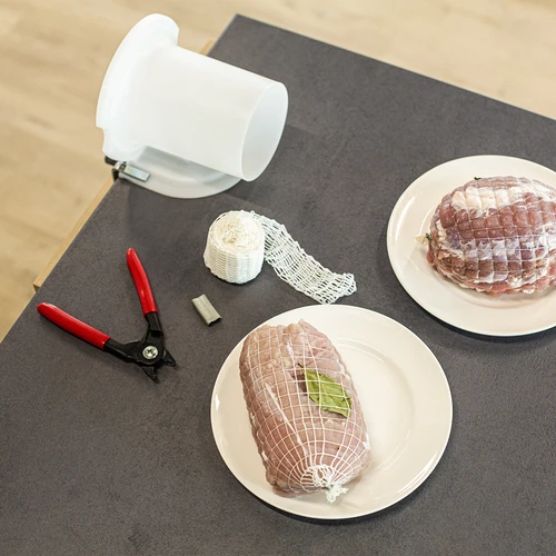 Aplikátor na mäsové siete - 15 ['na zakladanie mäsových sietí', ' na šunku', ' plnička na šunky', ' plnička na šunky', ' aplikátor na šunky', ' na údenárske siete', ' na syry', ' ako urobiť šunku', ' domáca šunka', ' domáci bôčik']