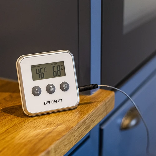 Elektronický kuchynský teplomer so sondou (0°C do 250°C) mix - 4 ['teplomer na potraviny', ' na varenie', ' na údenie', ' na pečenie', ' teplomer na mäso', ' teplomer na koláče', ' kulinársky teplomer', ' univerzálny teplomer']