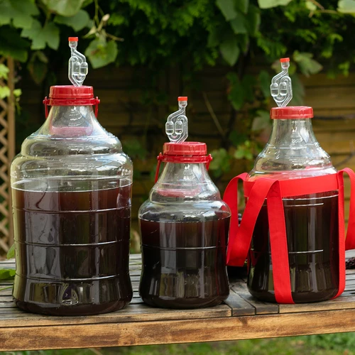 Enovini® OK RED - vinárske kvasnice znižujúce kyslosť 7 g - 8 ['kvasnice na tmavé hrozno', ' kvasnice na čerešne', ' víno z čerešní', ' víno z hrozna', ' kvasnice znižujúce kyslosť', ' kvasnice na červené vína', ' sušené kvasnice', ' domáce víno', ' kvasnice redukujúce kyslosť', ' kvasnice Enovini', ' vinárske kvasnice Browin']