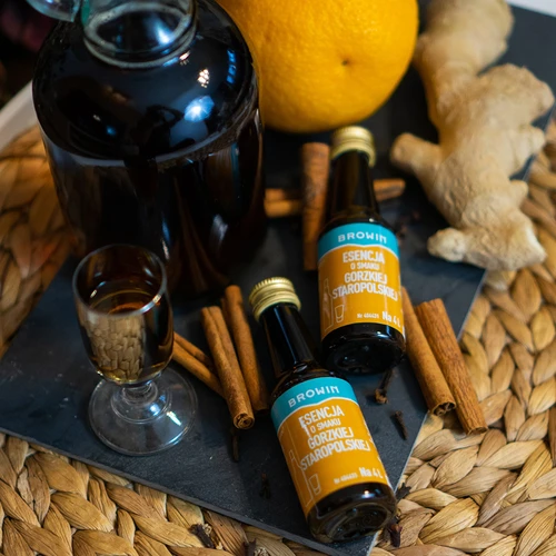 Esencia s chuťou Horkej Staropoľskej na 4 L - 40 ml - 9 ['esencia chuti', ' esencia horká staropoľská', ' esencia', ' prísada do alkoholu', ' arómy do alkoholu', ' esencie do pálenky', ' prísady do pálenky', ' arómy', ' aróma', ' prísada horká staropoľská', ' bylinná esencia', ' esencie do pálenky']