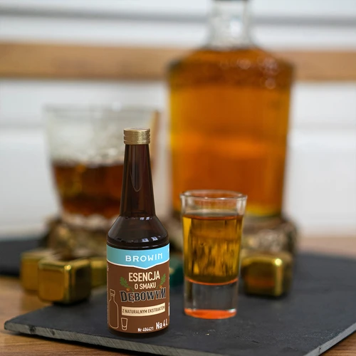 Esencia s dubovou príchuťou, s prírodnou arómou a extraktom - 40 ml, na 4 l - 9