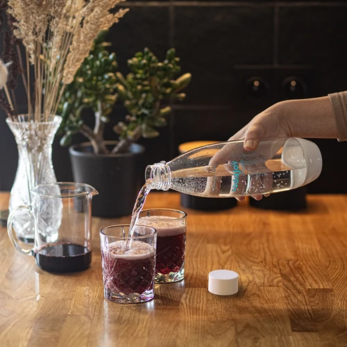 Fľaša 1L pre Saturátor s uzáverom - 7 ['opakovateľná fľaša', ' opakovateľná fľaša pre saturátor SodaJoy', ' opakovateľná fľaša pre saturátor saturátor', ' saturátor na vodu', ' saturátor na perlivú vodu', ' náboje pre saturátory', ' náboj pre saturátor', ' domáci saturátor', ' ako vyrobiť perlivú vodu', ' aký sifón na perlivú vodu', ' prosecco', ' vína prosecco', ' sýtené nápoje', ' stroj na sýtenie nápojov', ' sýtené víno', ' víno s perlivou vodou', ' sýtenie vína', ' sódová voda', ' sódová voda lodz', ' sódová voda doma', ' sifón na sódovú vodu', ' odkiaľ pochádza sódová voda', ' sýtenie vody doma', ' sýtenie vody']