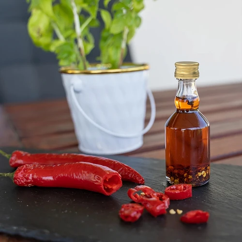 Fľaša Maluch 50 ml s uzáverom - 10 ks - 7 ['sklenená fľaša 50 ml', ' fľaštička 50 ml', ' malé fľaše', ' malá fľaštička', ' sklenené fľaše 50 ml', ' ozdobné sklo', ' fľaša maluch s uzáverom', ' fľaštičky s uzávermi']
