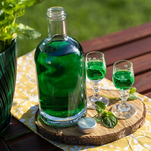 Fľaša Miss Barku s uzáverom 700ml - 7 ['fľaša na alkohol', ' ozdobné fľaše na alkohol', ' sklenená fľaša na alkohol', ' fľaše na pálenku na svadbu', ' fľaša na likér', ' ozdobné fľaše na likéry']