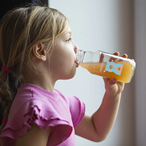 Fľaša twist off 330 ml so skrutkovacím uzáverom fi43 a farebnou potlačou - 6 ks. - 7 ['fľaša Kubuś', ' fľaša pre deti', ' fľaša s potlačou', ' fľaša na džús', ' fľaša na paradajkový pretlak', ' fľaša na sirup', ' fľaša 330 ml', ' fľaša so skrutkovacím uzáverom', ' fľaša s klikom', ' fľaša na smoothie']