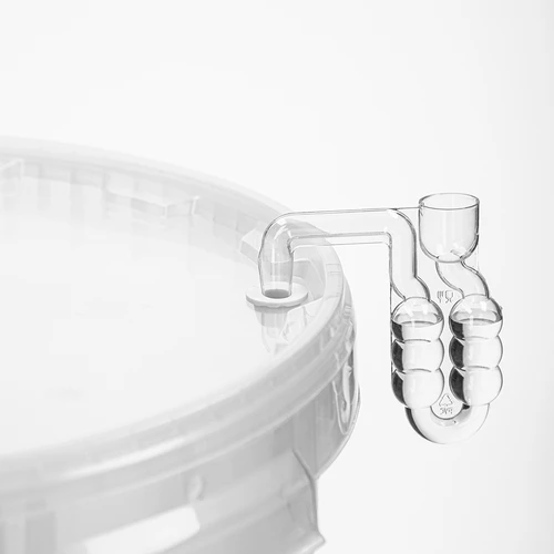 Fermentačná nádoba 30 L s vekom - 7 ['fermentačná nádoba', ' fermentačné vedro', ' fermentačné vedierko', ' fermentačné nádoby', ' fermentačná nádoba na víno', ' fermentačné nádoby na víno', ' biowin fermentačné vedro', ' browin fermentačné vedro']