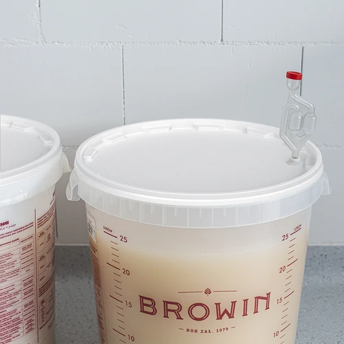 Fermentačná nádoba 30L s potlačou, kohútikom a 3 trubičkami - 11 ['fermentačná nádoba', ' fermentačné vedro', ' fermentačné vedierko', ' fermentačné nádoby', ' fermentačná nádoba na víno', ' fermentačné nádoby na víno', ' biowin fermentačné vedro', ' browin fermentačné vedro', ' fermentačné trubičky', ' fermentačná trubička', ' trubička na víno', ' tichá trubička', ' trubička MAXI', ' vinárske príslušenstvo', ' horizontálna trubička', ' trubička na fermentáciu', ' súprava na fermentáciu vína a piva', ' kvasenie', ' nádoba na 30 litrov', ' fermentačná nádoba s kohútikom', ' vedro s kohútikom']