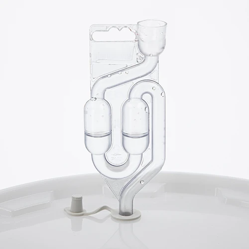 Fermentačná nádoba 30L s potlačou, kohútikom a 3 trubičkami - 10 ['fermentačná nádoba', ' fermentačné vedro', ' fermentačné vedierko', ' fermentačné nádoby', ' fermentačná nádoba na víno', ' fermentačné nádoby na víno', ' biowin fermentačné vedro', ' browin fermentačné vedro', ' fermentačné trubičky', ' fermentačná trubička', ' trubička na víno', ' tichá trubička', ' trubička MAXI', ' vinárske príslušenstvo', ' horizontálna trubička', ' trubička na fermentáciu', ' súprava na fermentáciu vína a piva', ' kvasenie', ' nádoba na 30 litrov', ' fermentačná nádoba s kohútikom', ' vedro s kohútikom']