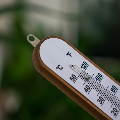 Izbový teplomer s bielou stupnicou (-30°C do +50°C) 20cm - 5 ['vnútorný teplomer', ' izbový teplomer', ' teplomer do vnútra', ' domáci teplomer', ' teplomer', ' drevený izbový teplomer', ' teplomer čitateľná stupnica', ' teplomer s dvojitou stupnicou']