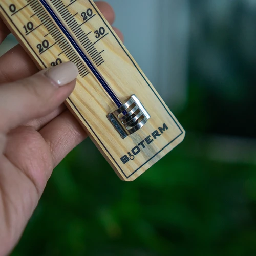 Izbový teplomer so zosilnenou ochranou kapiláry (-30°C do +50°C) 20cm - 4 ['vnútorný teplomer', ' izbový teplomer', ' teplomer do vnútra', ' domáci teplomer', ' teplomer', ' drevený izbový teplomer', ' teplomer s čitateľnou stupnicou', ' teplomer so zosilnenou kapilárou']