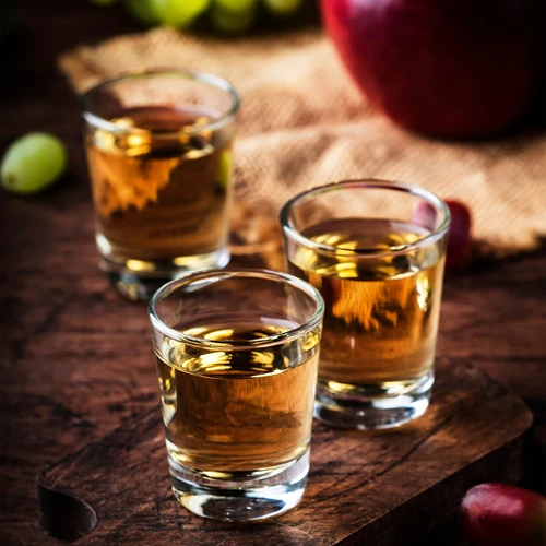 Kvasnice na destiláciu Turbo Grom 5-7 dní 100L - 8 ['kvasnice na alkohol', ' kvasnice na lieh', ' kvasnice na pálenku', ' kvasnice na samohon', ' kvasnice na mesačný svit', ' pálenka', ' samohon', ' mesačný svit']
