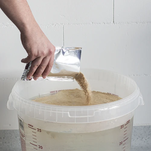 Kvasnice Turbo X-Pure 21,3% 48h, 25 L - 7 ['kvasnice liehovarnícke', ' cukrové', ' na vysokopercentné kvasenie', ' na cukrové kvasenie', ' na ovocné kvasenie', ' na obilné kvasenie', ' vysoký percent alkoholu', ' turbo kvasnice', ' destilácia', ' viac ako 21%', ' rýchla fermentácia', ' kvasnice Browin', ' na pálenku', ' kvasnice 21%', ' kvasnice pure', ' kvasnice alco', ' kvasnice alko', ' silné kvasnice']