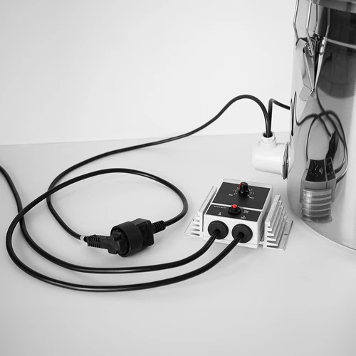 Modulárny destilátor Convex elektrický 30 L - Perun - 16 ['destilátor Browin', ' modulárne destilátory', ' destilátor s oddeľovačmi', ' modulárny destilátor', ' oddeľovače pre destilátor', ' čistý destilát', ' destilačná súprava', ' vypuklé veko', ' veko typu convex', ' destilačná nádoba s vekom', ' súprava na destiláciu', ' destilačná súprava na rozšírenie', ' destilácia na rôznych zdrojoch tepla', ' destilátor 30 L', ' studené prsty']