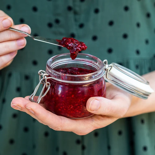 Pektín na džemy - citrusový amidovaný na želírovanie, 20 g - 7 ['želírovacia látka', ' na džemy a marmelády', ' na vegánske želé', ' chutné džemy', ' marmelády', ' pektín na džemy', ' ako urobiť nízkosladké džemy', ' výhody pektínu', ' zahusťovanie džemu', ' ideálna konzistencia džemu', ' amidovaný pektín', ' pektín z citrusov', ' želírovanie konzerv']