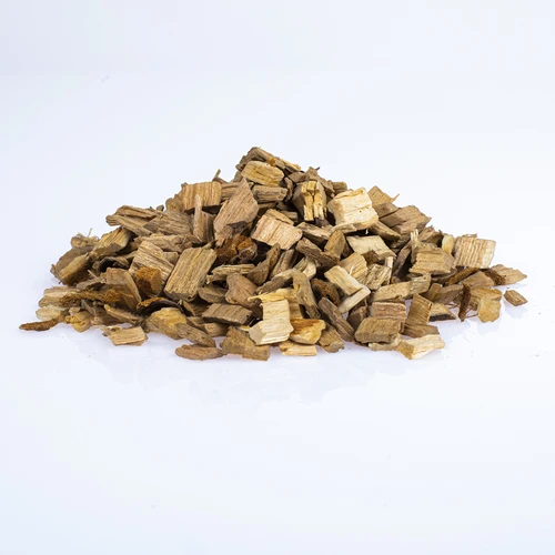 Štiepky na údenie/grilovanie, čerešňa, 450 g, kl. 10 - 4 ['údenárske štiepky', ' štiepky na údenie', ' štiepky na gril', ' štiepky na grilovanie', ' údenársky dym', ' čerešňové štiepky', ' čerešňové štiepky', ' štiepky na údenie mäsa', ' univerzálne štiepky', ' štiepky do údiarne', ' štiepky na ryby', ' štiepky na hydinu', ' štiepky na hovädzinu', ' štiepky na bravčovinu', ' údenie mäsa', ' údenie rýb']