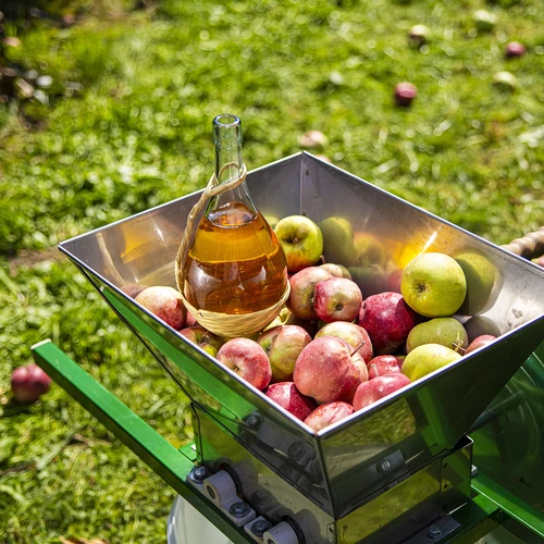Súprava na cider 20 L - 15 ['darček', ' súprava na cider', ' kompletná súprava na cider', ' súprava s kvasnou rúrkou', ' súprava s fermentačnou nádobou', ' výroba ciderov', ' súprava na 20 L cideru']