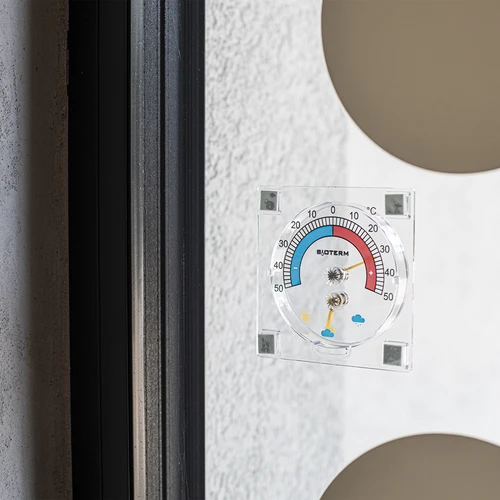 Univerzálny teplomer s vlhkomerom transparentný, samolepiaci (-50°C do +50°C) - 3 ['univerzálny teplomer', ' vonkajší teplomer', ' okenný teplomer', ' teplomer na balkón', ' teplomer za okno', ' teplomer', ' teplomer čitateľná stupnica', ' teplomer z plastu', ' teplomer na sklo', ' samolepiaci teplomer', ' teplomer s vlhkomerom']