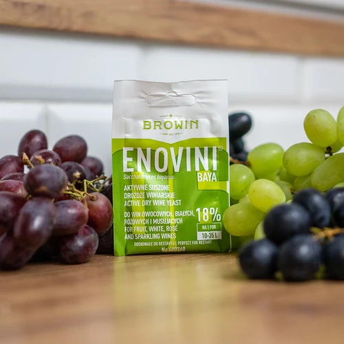 Vinárske kvasinky Enovini® BAYA, 7 g - 3 ['ušľachtilé kvasinky', ' vinárske kvasinky', ' sušené vinárske kvasinky', ' kvasinky na biele vína', ' na ružové vína', ' kvasinky bayanus', ' kvasinky na reštart fermentácie', ' kvasinky na fermentáciu']