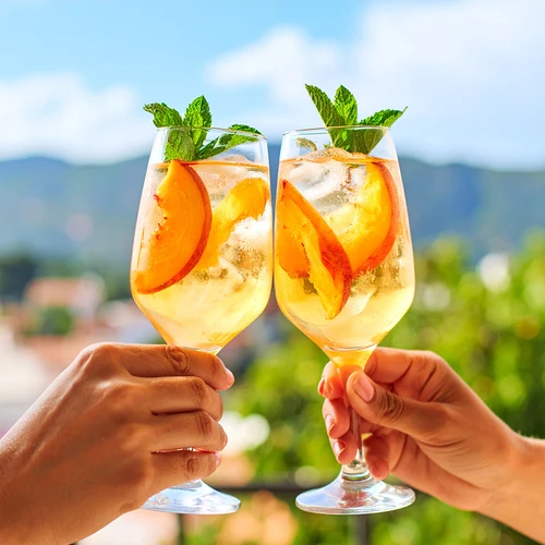 VLEYTO Broskyňa & Marakuja – chuťová esencia s prírodnými arómami, 250 ml - 9 ['chuťové esencie', ' chuťové prísady', ' chuťové esencie do alkoholov', ' chuťové prísady do nápojov', ' esencie do drinkov', ' esencie do nápojov', ' esencie s prírodnými arómami', ' aromatizácia nápojov', ' esencie browin', ' nové esencie', ' hit v chuťových esenciách', ' domáca výroba nápojov', ' chuťové drinky na párty', ' 100% prírodných aróm', ' chuťové koktaily', ' prísada na 10 litrov', ' esencia na 10 L', ' do drinkov a nápojov', ' koncentrát chuti', ' arómy do alkoholu', ' chute do drinkov', ' prírodné esencie', ' prírodné arómy', ' stačí na veľa', ' novinka', ' must have']
