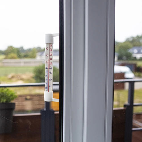 Vonkajší teplomer biely (-60°C do +50°C) 23cm - 2 ['teplomer za oknom', ' aká teplota']