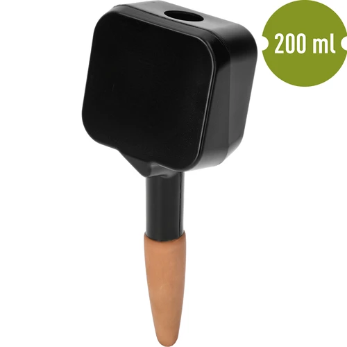 Zavlažovač pre rastliny – čierna tabuľka s keramickou nožičkou, 200 ml - 2 ['zavlažovač pre rastliny', ' zavlažovač', ' zavlažovač v tvare tabuľky', ' originálny zavlažovač', ' ochrana rastlín', ' starostlivosť o rastliny', ' zavlažovač pre kvety', ' zavlažovacia tabuľka', ' zavlažovacie gule', ' zavlažovacia guľa', ' dizajnový zavlažovač', ' ako sa starať o rastliny', ' pekné doplnky do domu', ' dizajnové zavlažovače', ' výnimočné zavlažovacie gule', ' univerzálny zavlažovač', ' keramická nožička', ' keramický zavlažovač', ' zavlažovač s keramickou nožičkou']