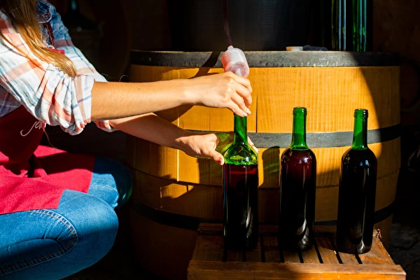 Ako vyrobiť víno krok za krokom?