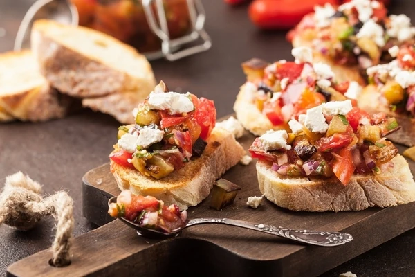 Nátierka zo šošovice s tvarohom