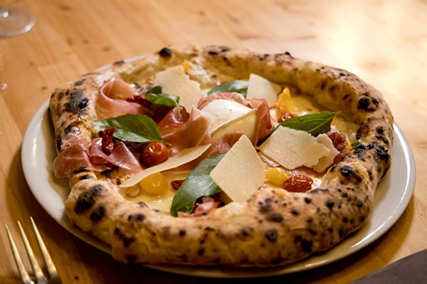 Neapolská pizza z plynového grilu