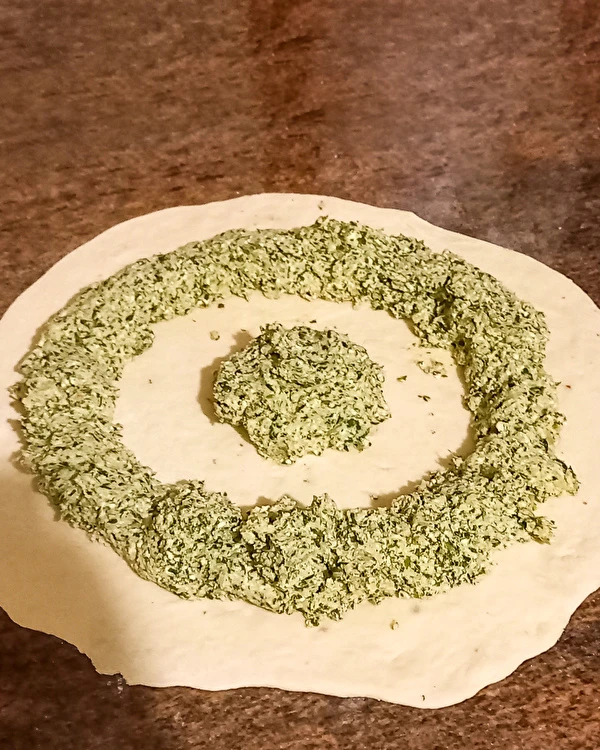 Špenátová drožďová hviezda