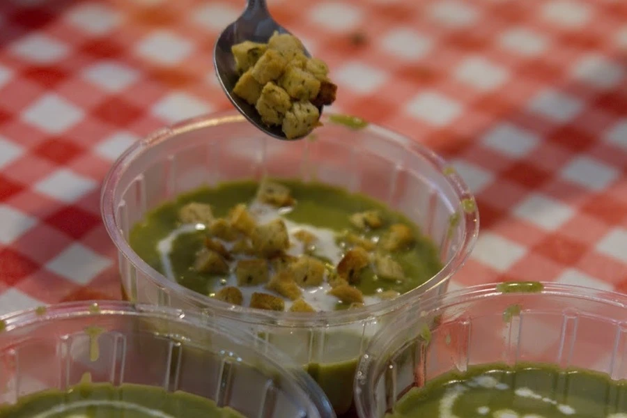 Browin Przepiśnik - Krémová špenátová polievka