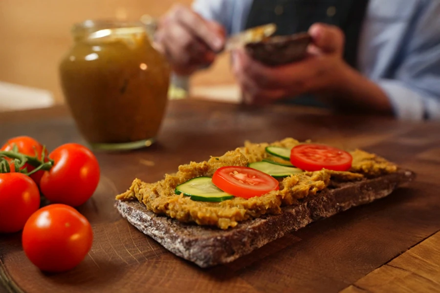 Vege paštéta zo šošovice a tekvice zo šunkovaru